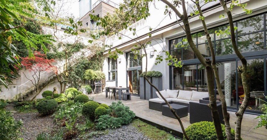 Une maison atelier d'artiste sur les pentes de Montmartre