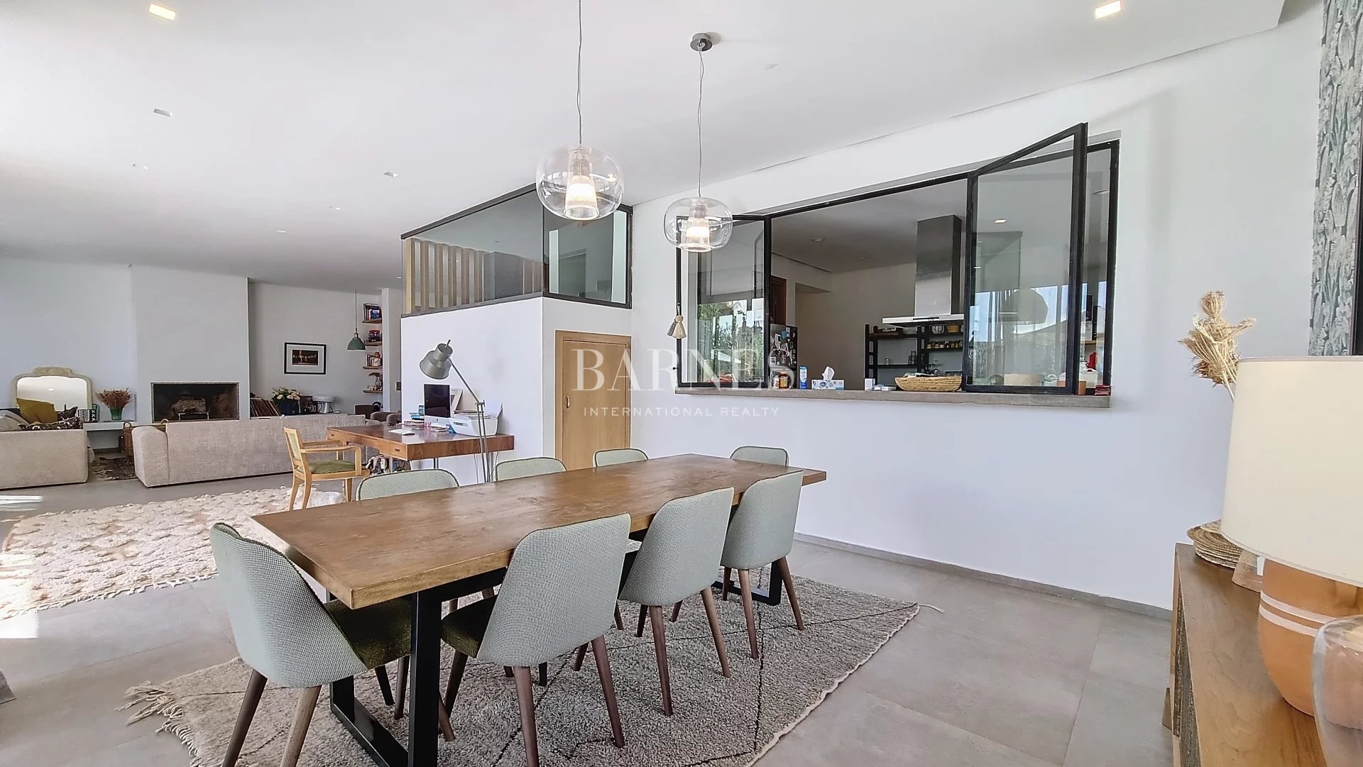 Luxury house for sale in Marrakech, fronting a golf course.