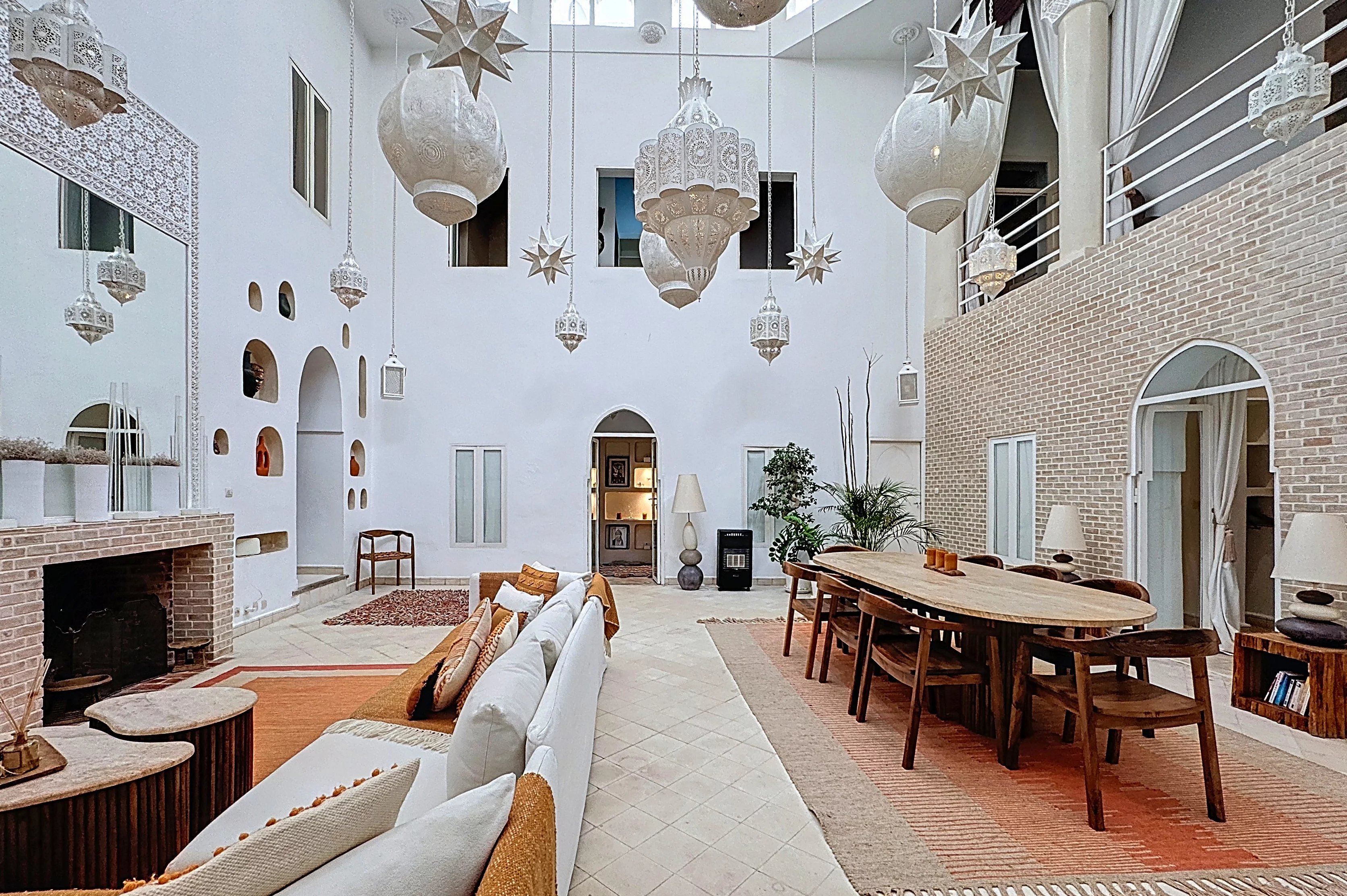 MAGNIFIQUE RIAD TITRE AVEC ROOFTOP & SPA AU CŒUR DE RIAD ZITOUN
