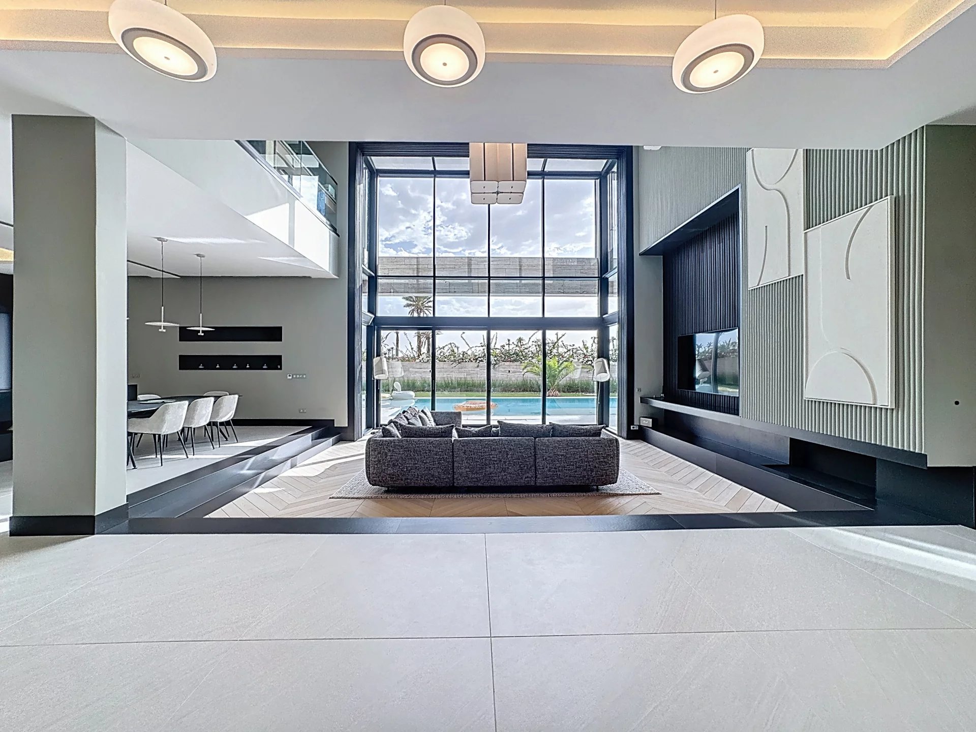 MAGNIFIQUE VILLA DE LUXE AVEC 4 SUITES – À PROXIMITE DES TROIS GOLFS, MARRAKECH