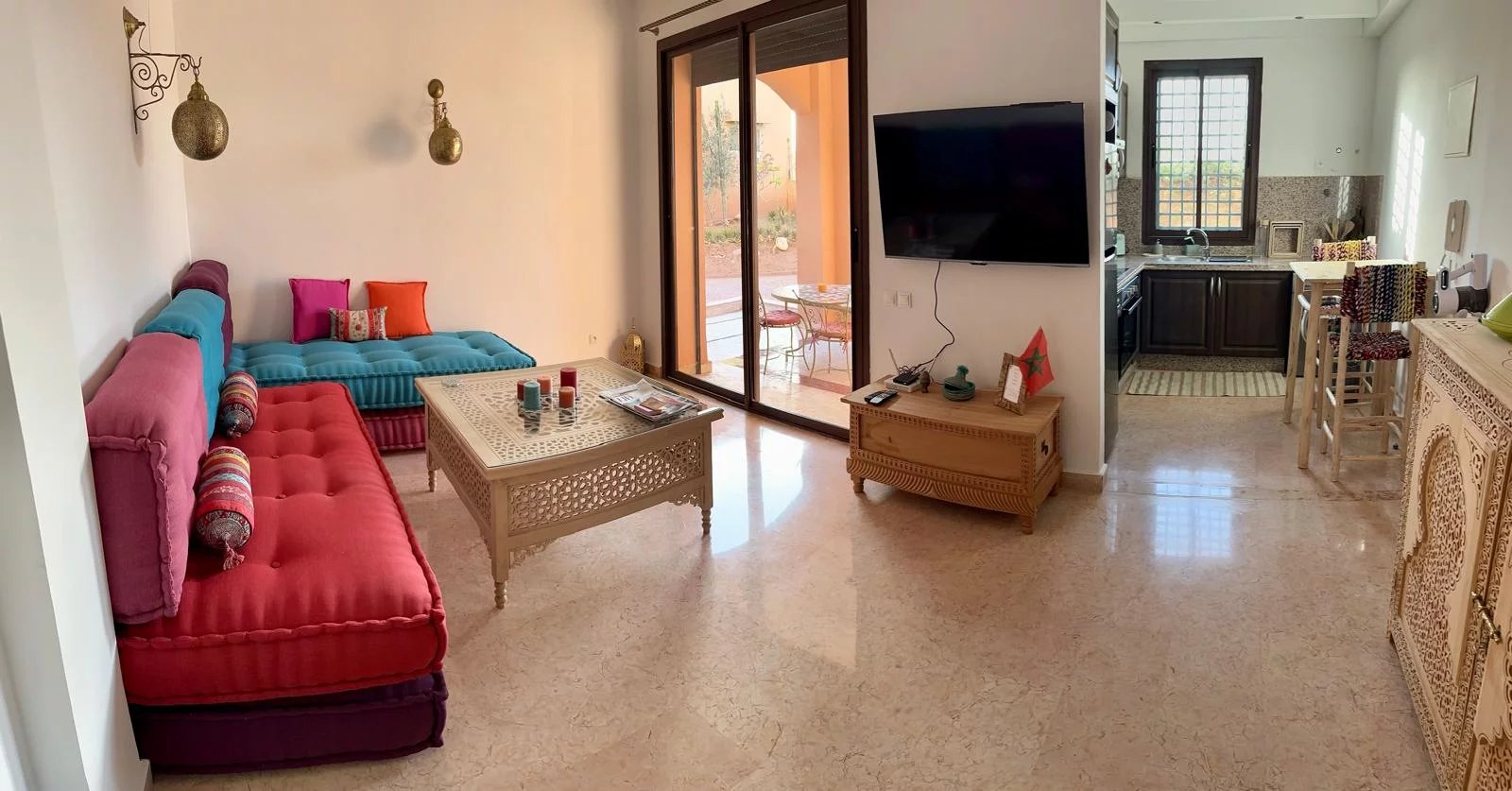 APPARTEMENT MEUBLE DE CHARME A LOUER – LONGUE DUREE