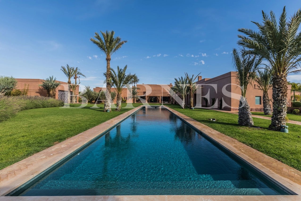 LUXURY PALACE FOR SALE BAB ATLAS PALMERAIE MARRAKECH – EXCEPTIONAL PROPERTY IN MOROCCO