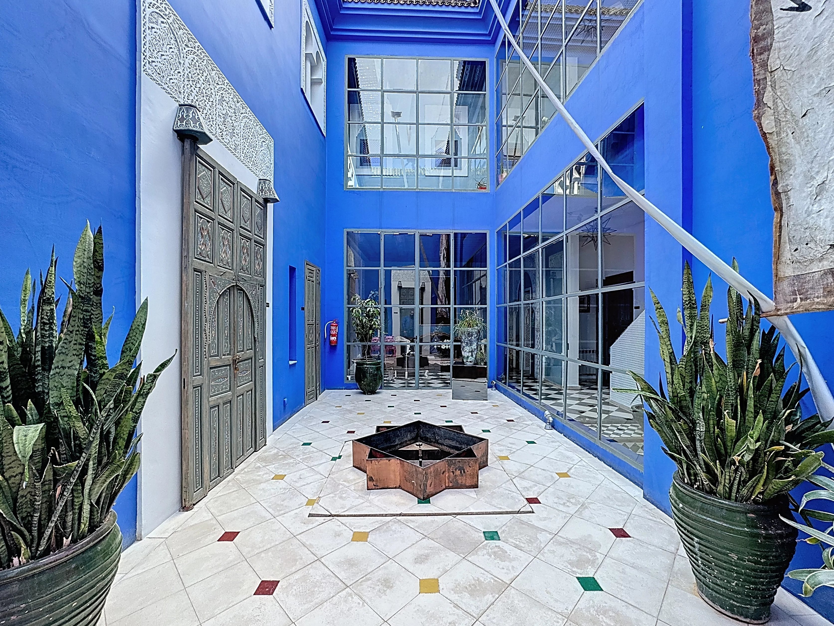 SUPERBE RIAD 8 CHAMBRES AVEC VUE IMPRENABLE SUR LA KOUTOUBIA – MEDINA, QUARTIER ROYAL